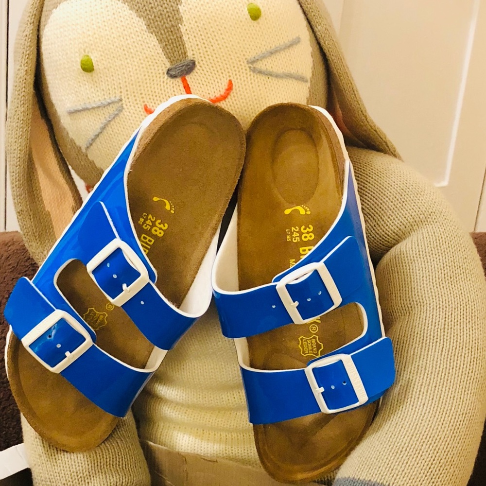NEW BIRKENSTOCK SANDALS....OFFERS WELCOME!!!!!